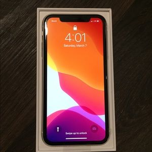 iPhone 11 64GB